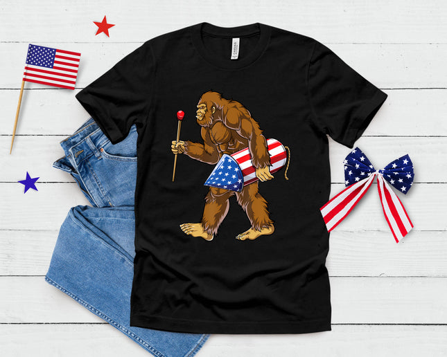 Bigfoot Fireworks 4th Of July Men Sasquatch American Flag Us T-Shirt