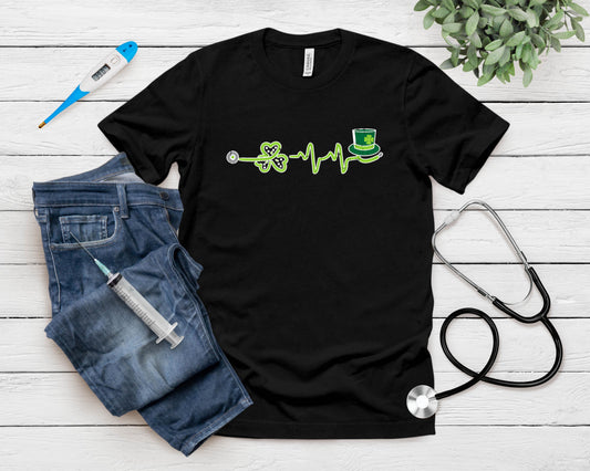 Heartbeat Shamrock Scrub Rn Icu Nurse St Patricks Day Women T-Shirt