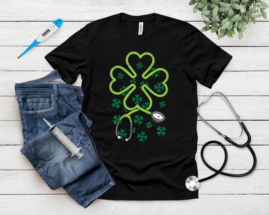 Shamrock Stethoscope Scrub Nurse St Patricks Day Rn Women T-Shirt