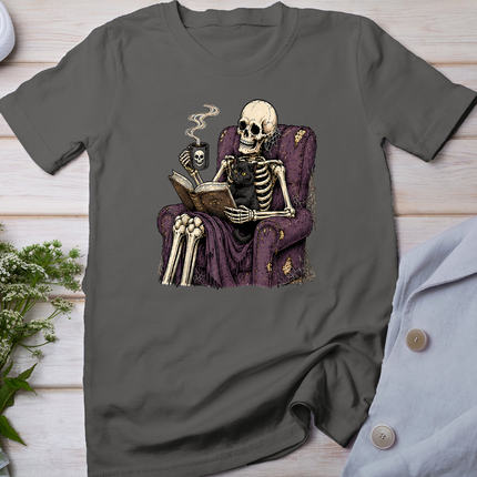 Skeleton Reading with Black Cat Funny Halloween Gothic T-Shirt