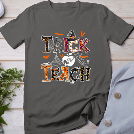 Fall Holiday Themed Thanksgiving Halloween Teacher Trick Or T-Shirt