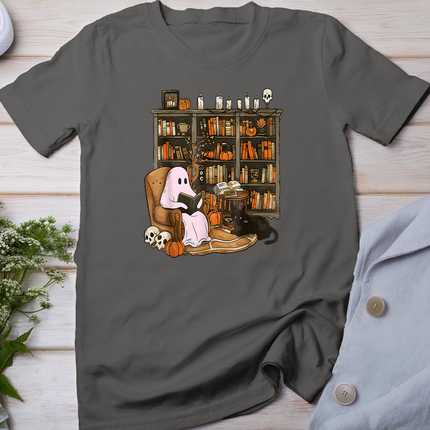 Vintage Ghost Book Reading Pumpkin Gothic Halloween Teachers T-Shirt