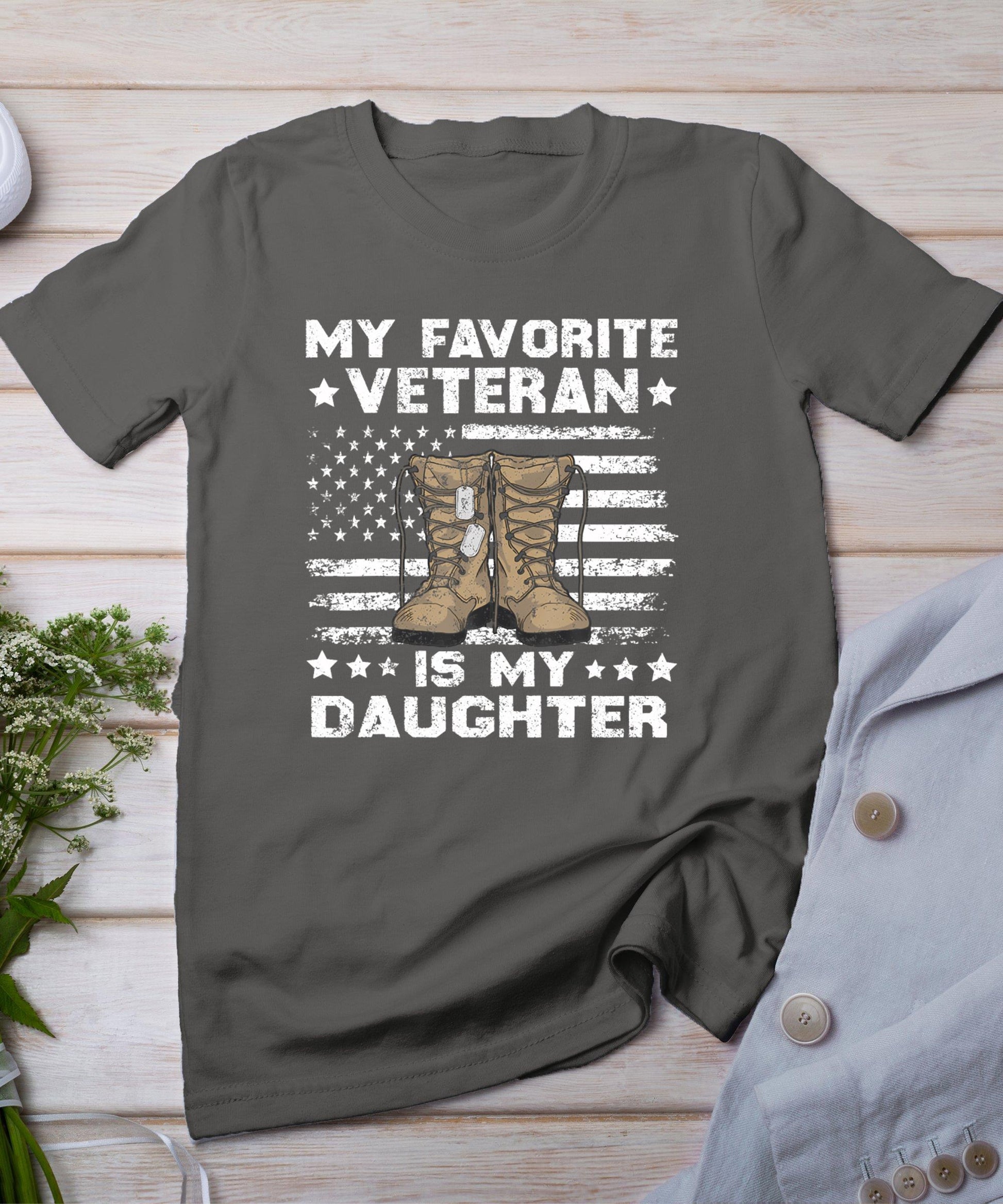 Veterans Day My Favorite Veteran Is My Daughter For Kids T-Shirt