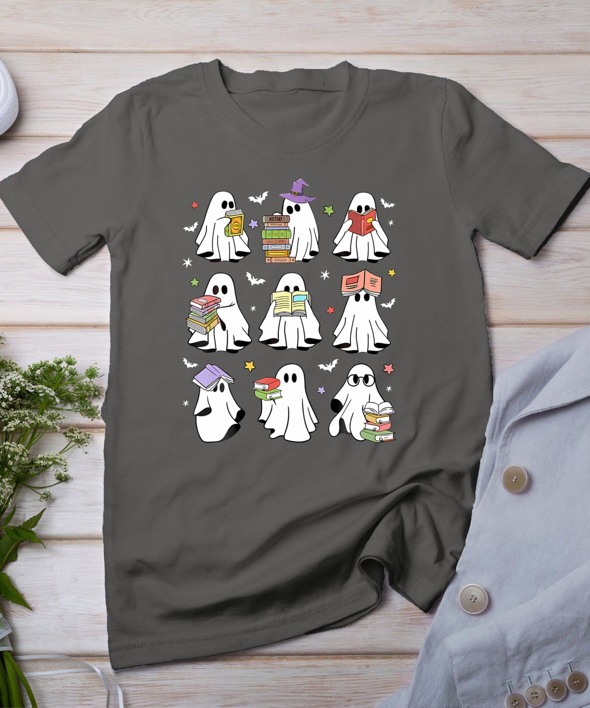 Cute Ghost Book Reading Halloween Books Lover Teacher Kids T-Shirt