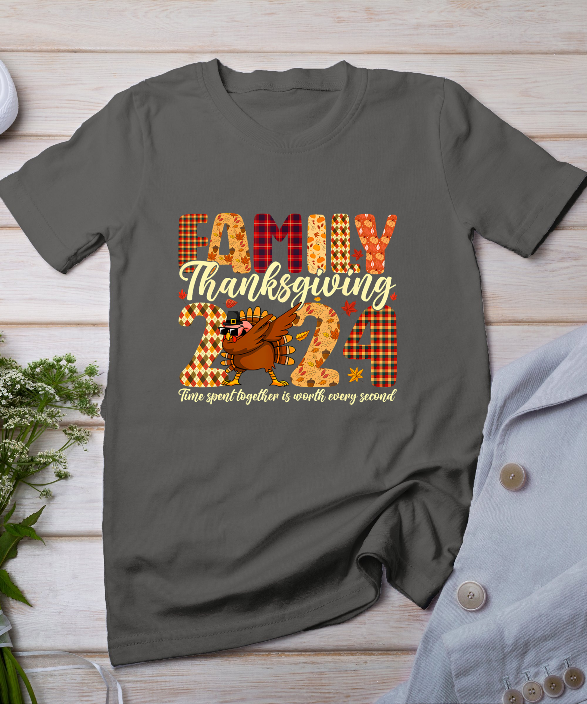 Family Thanksgiving 2024 Crew Dabbing Turkey Group Matching T-Shirt