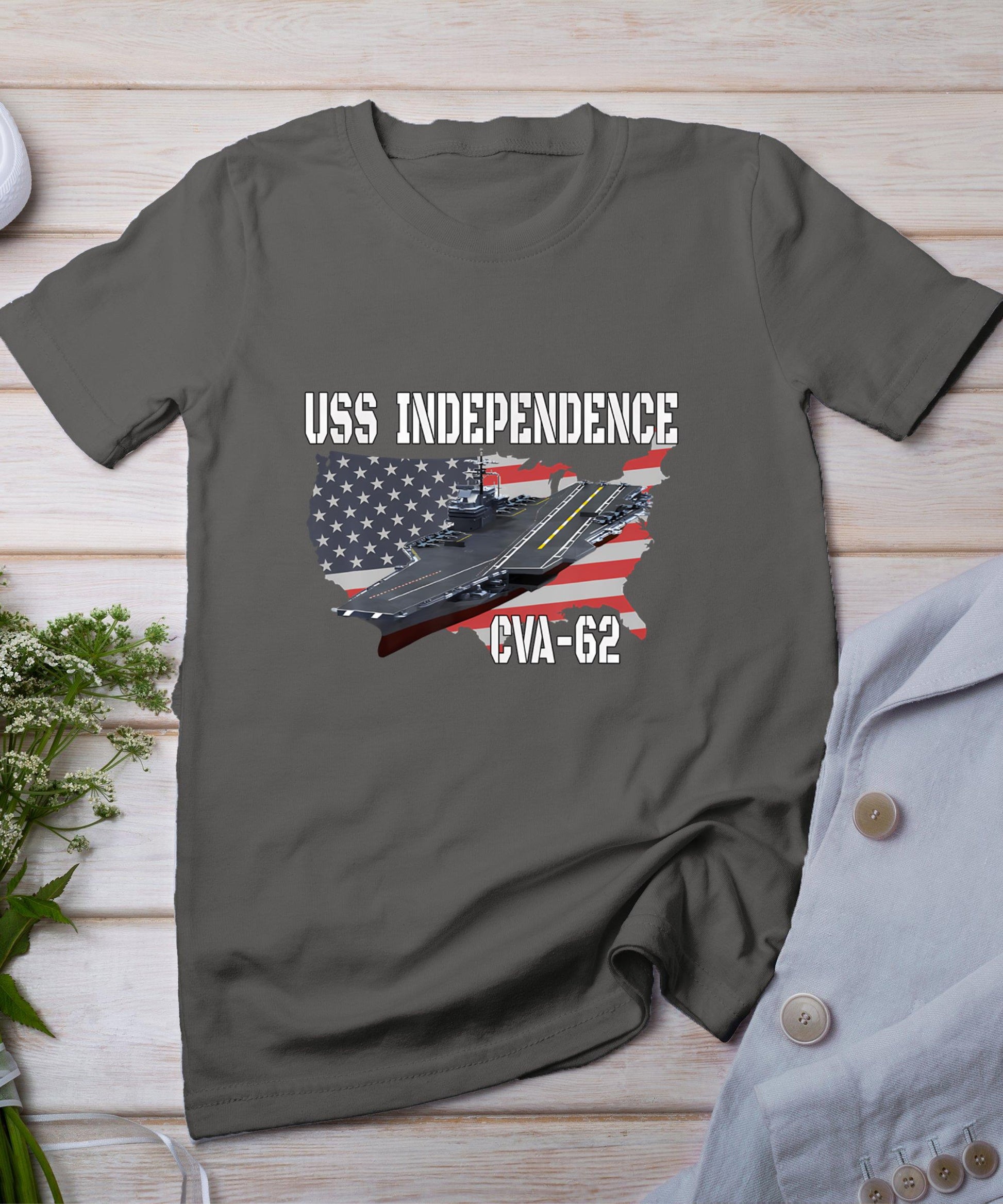 Uss Independence Cva-62 Aircraft Carrier Veterans Day T-Shirt