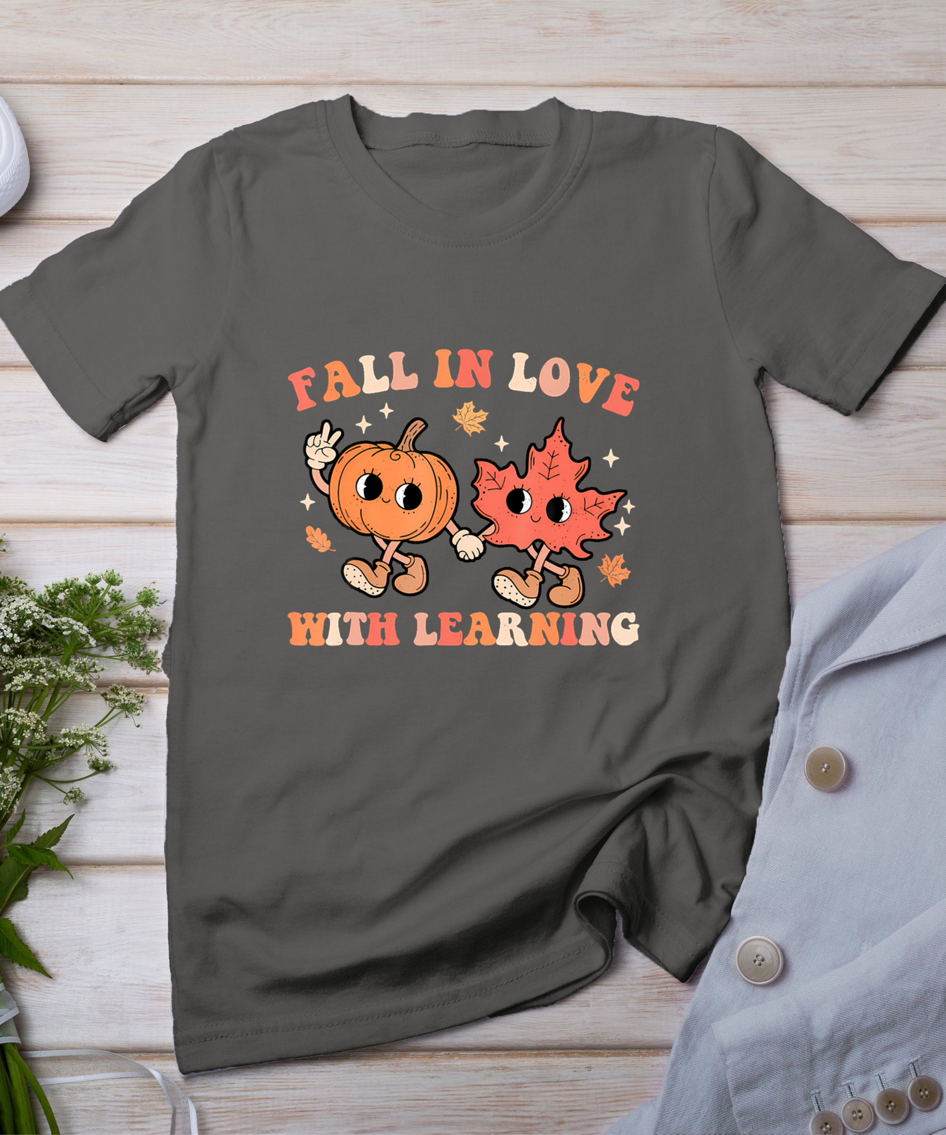 Fall In Love With Learning Fall Teacher Thanksgiving Retro T-Shirt