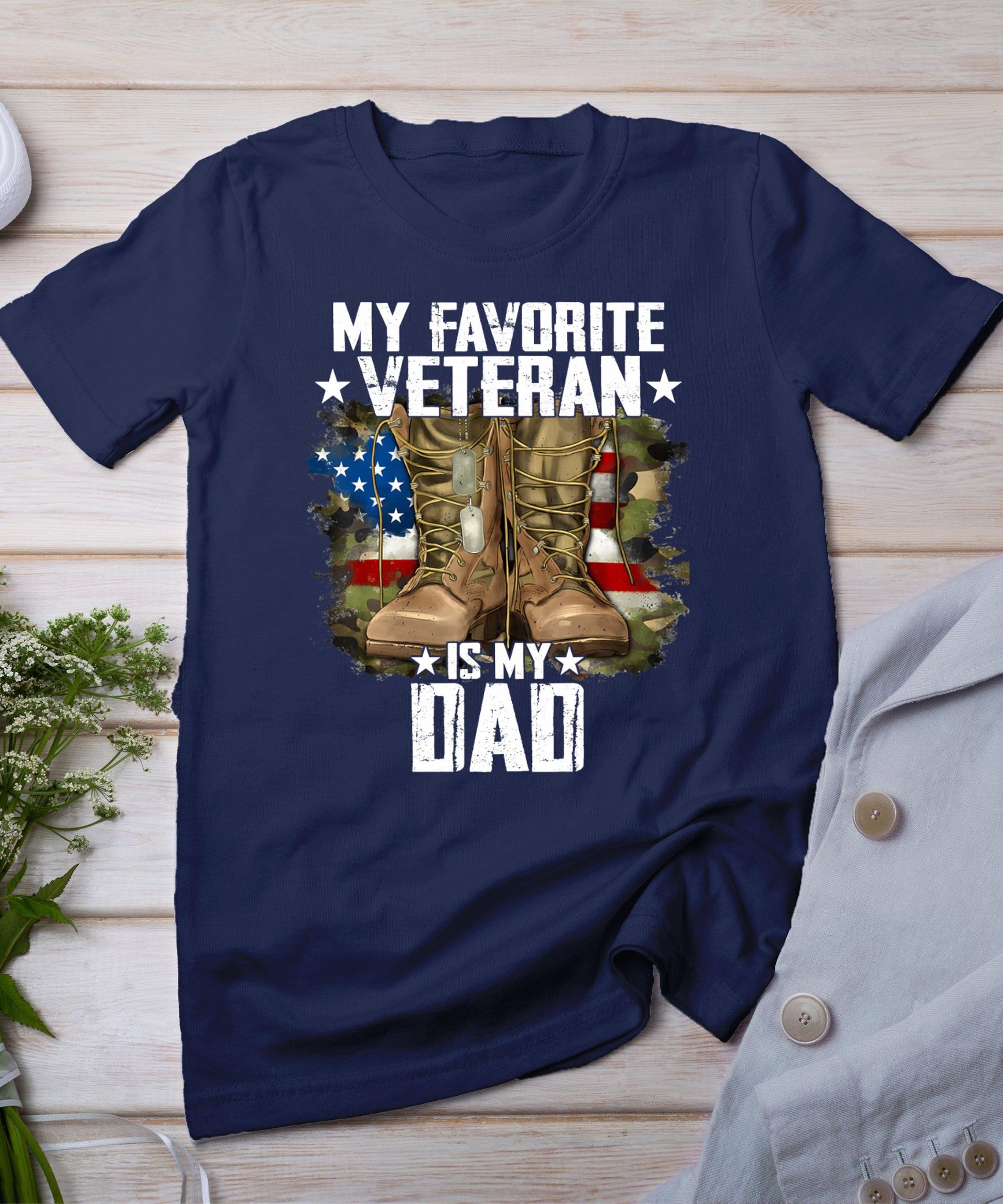 Father Veterans Day My Favorite Veteran Is My Dad For Kids T-Shirt