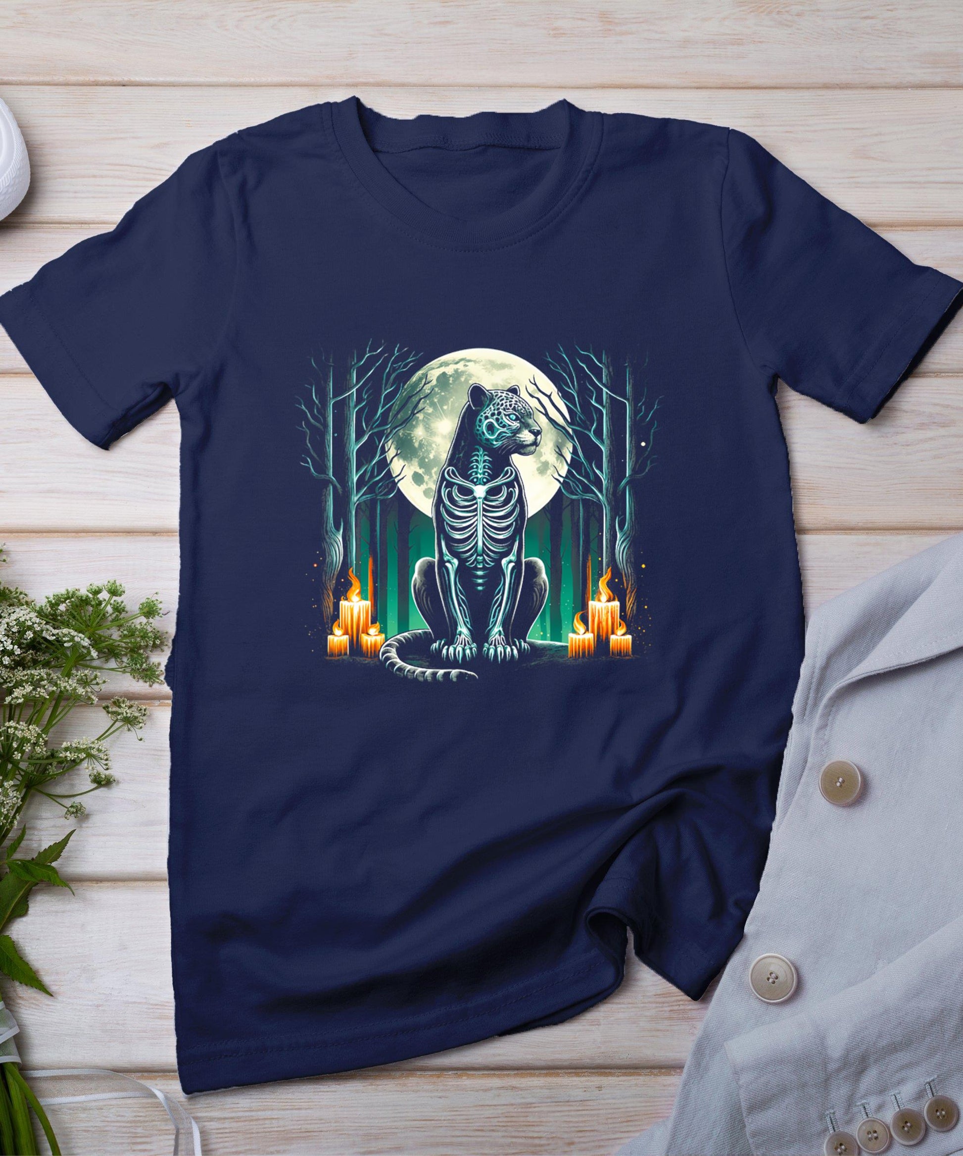 Cool Jaguar Skeleton Halloween Christmas Birthday T-Shirt