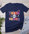 Trick Or Teach Funny Teacher Halloween Costume 2024 T-Shirt