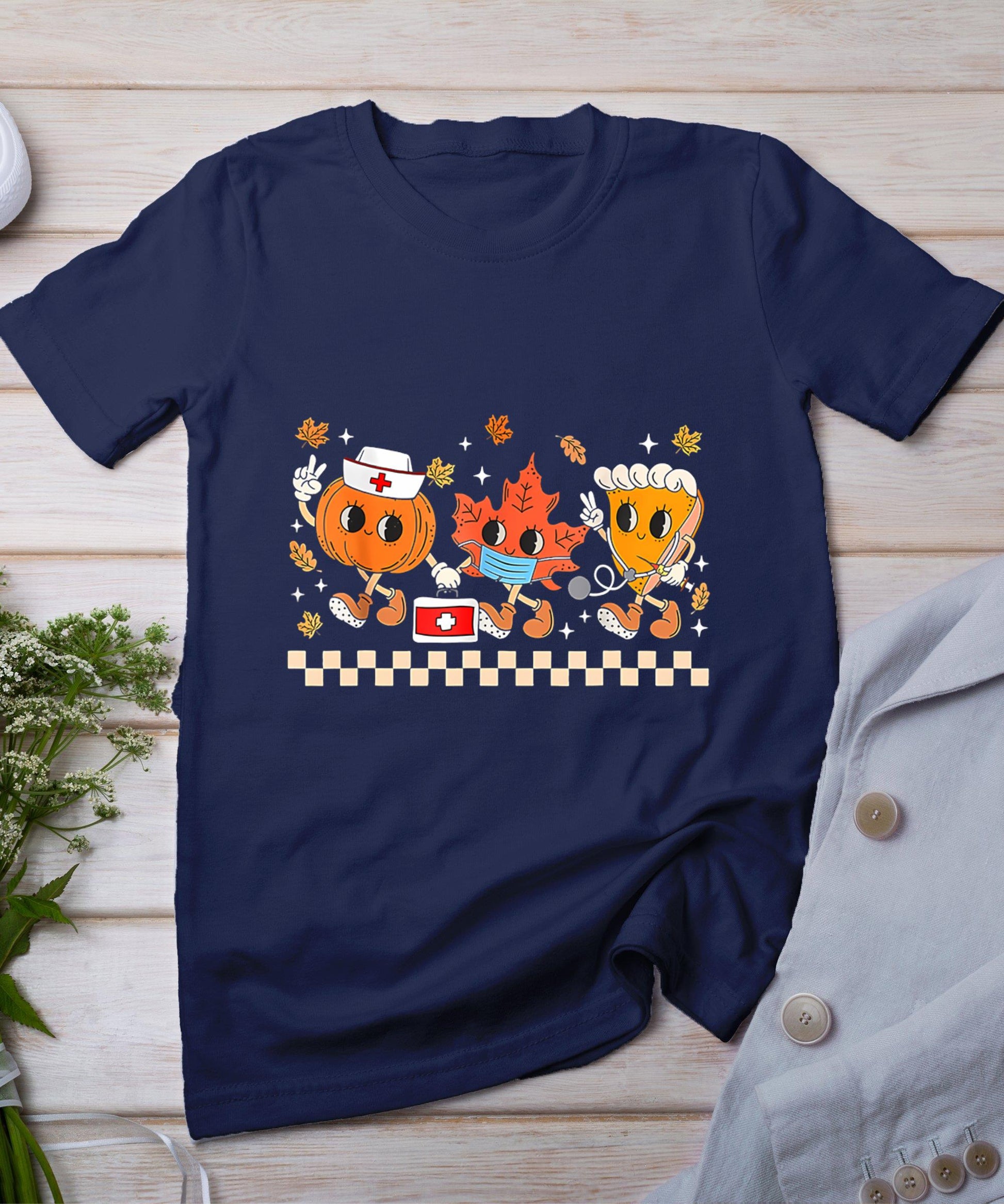 Retro Nurse Thanksgiving Pumpkin Pie Leaves Thankful Nurse T-Shirt