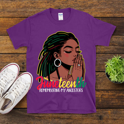 Black Woman Remembering My Ancestors Juneteenth T-Shirt