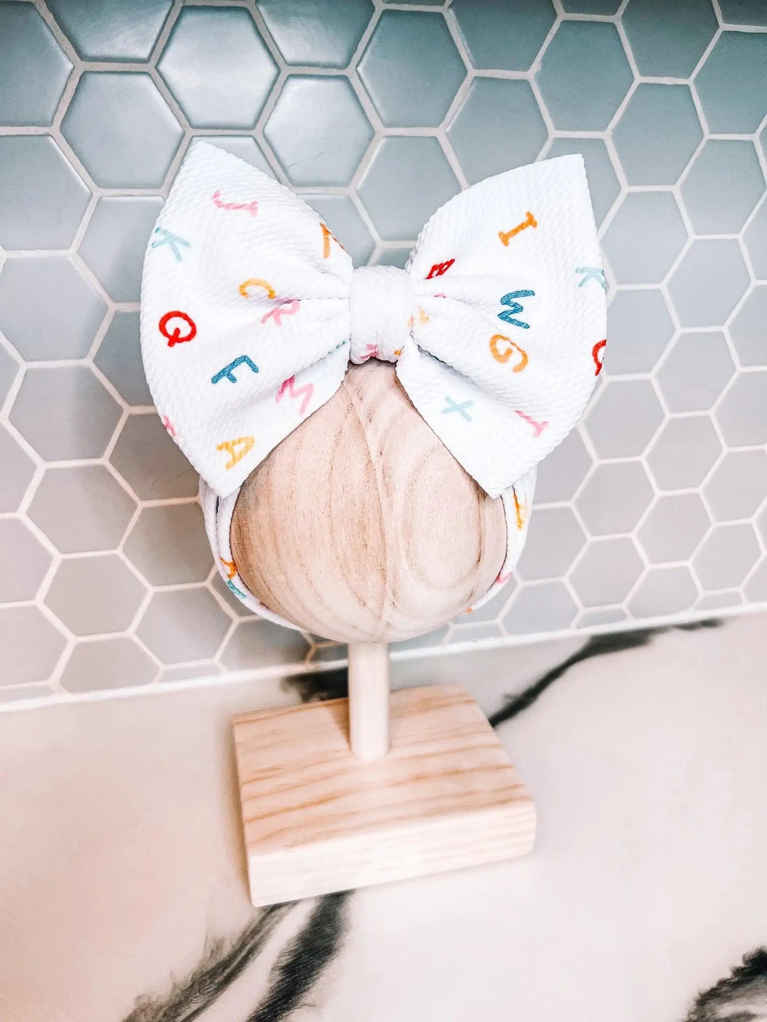BACK to SCHOOL BOW