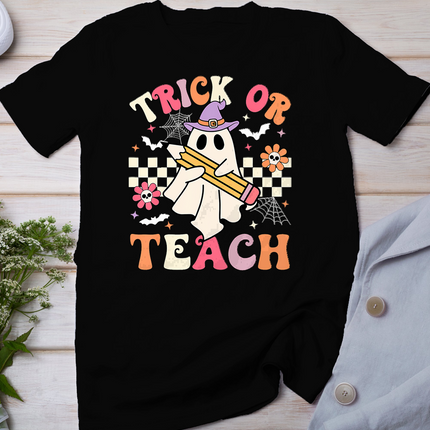 Trick Or Teach Groovy Teacher Halloween Retro Floral Ghost T-Shirt
