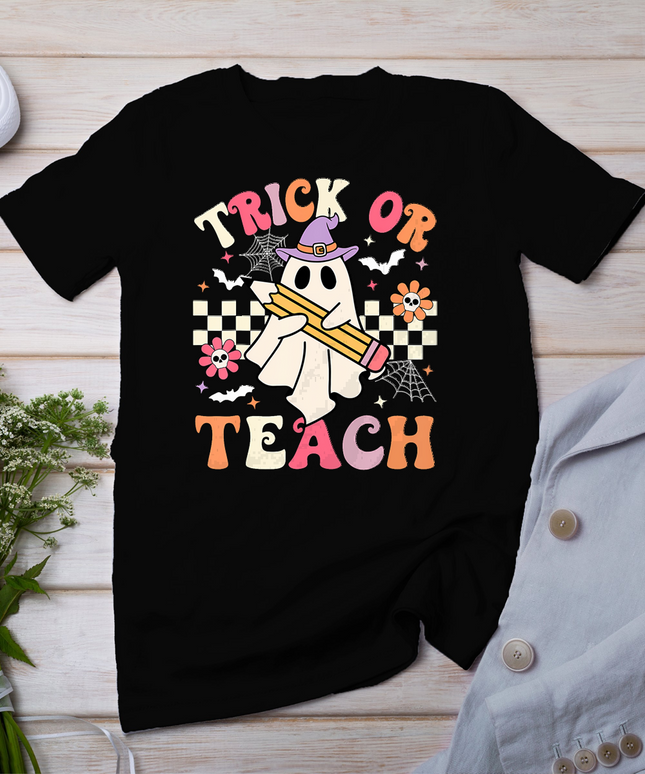 Trick Or Teach Groovy Teacher Halloween Retro Floral Ghost T-Shirt
