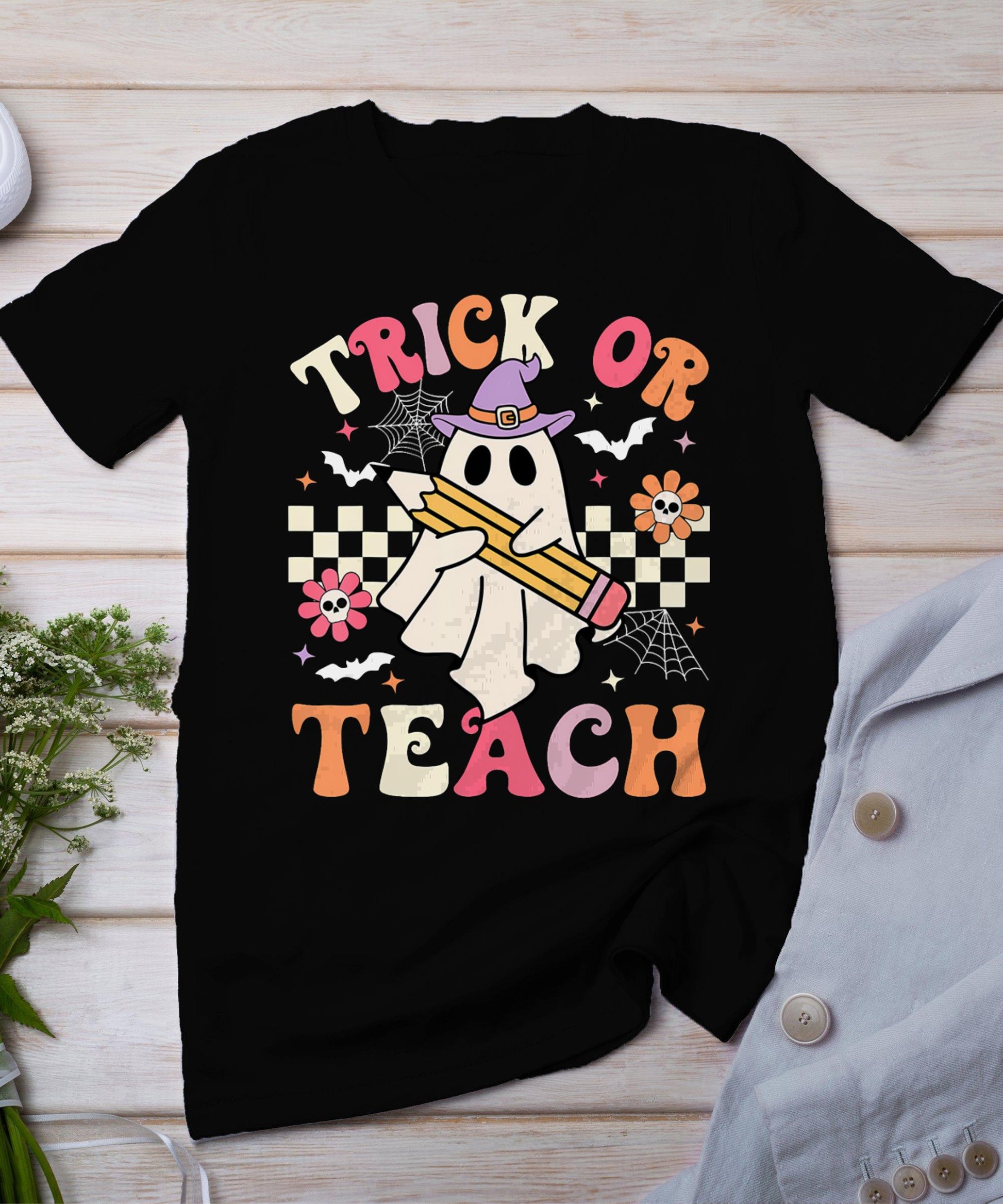 Trick Or Teach Groovy Teacher Halloween Retro Floral Ghost T-Shirt