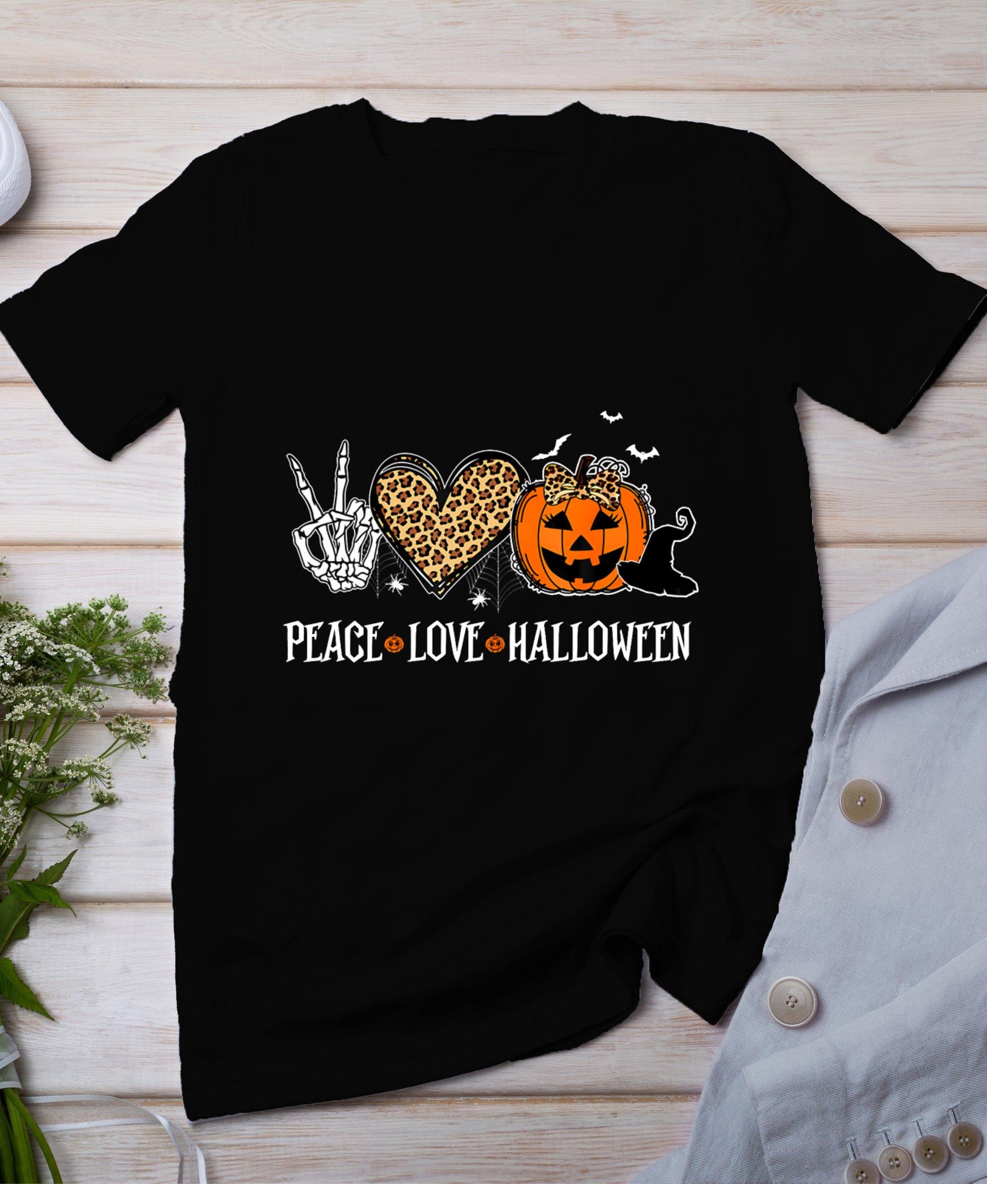 Peace Love Halloween Happy Halloween Pumpkin Leopard Heart T-Shirt