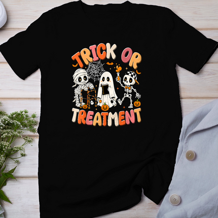 Trick or Treatment PT Physical Therapy Ghost Halloween 2026 T-Shirt
