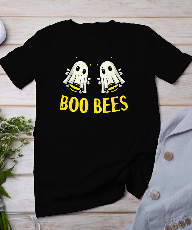 Halloween Boo Ghost Bees Funny Costume Humor Pun Women Men T-Shirt