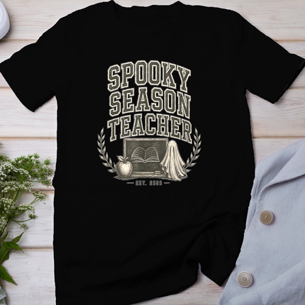 Funny Halloween Teacher Vintage Spooky Season T-Shirt