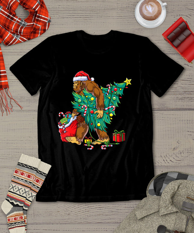 Bigfoot Christmas Tree Lights Xmas Boys Men Sasquatch Lovers T-Shirt