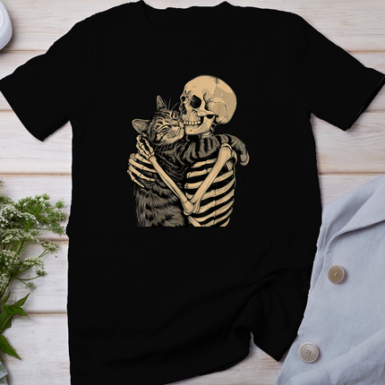 Skeleton Hugging Cat Halloween Cat Lover Cat Mom Dad T-Shirt