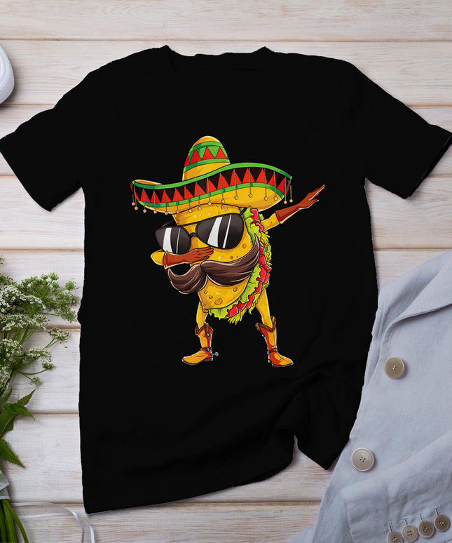 Dabbing Taco Cinco De Mayo Boys Men Mexican Food Sombrero T-Shirt