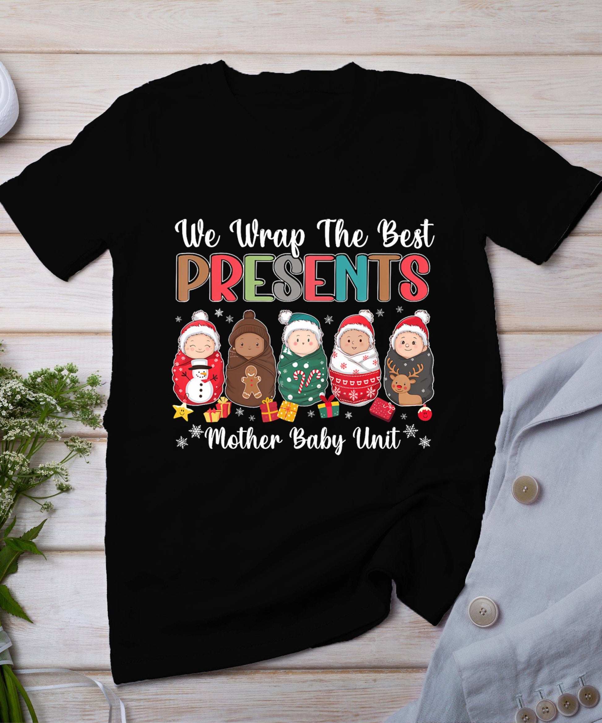 Mother Baby Nurse Christmas Mom Baby Nursing Groovy T-Shirt