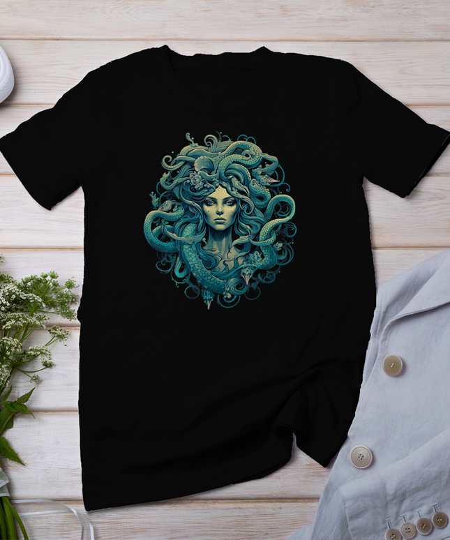 Medusa Greek Mythology Ancient Dark Retro Design Halloween T-Shirt