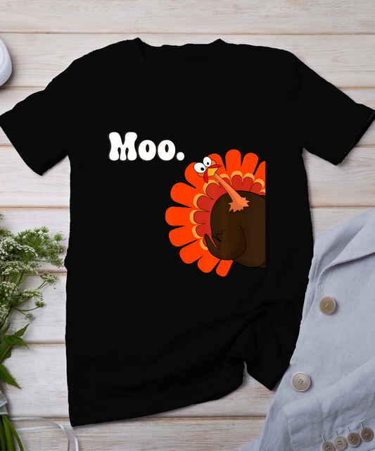 Turkey Moo Funny Thanksgiving T-Shirt