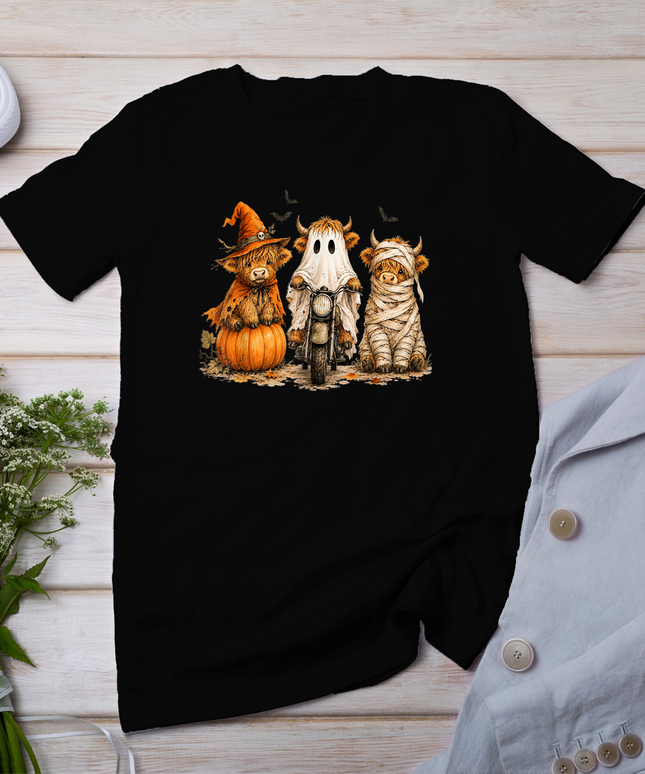 Halloween Highland Cow, Spooky Highlander Cow Fall T-Shirt