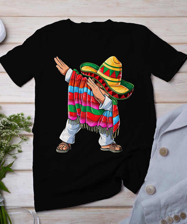 Dabbing Mexican Poncho Cinco De Mayo Boys Men Sombrero Dab T-Shirt
