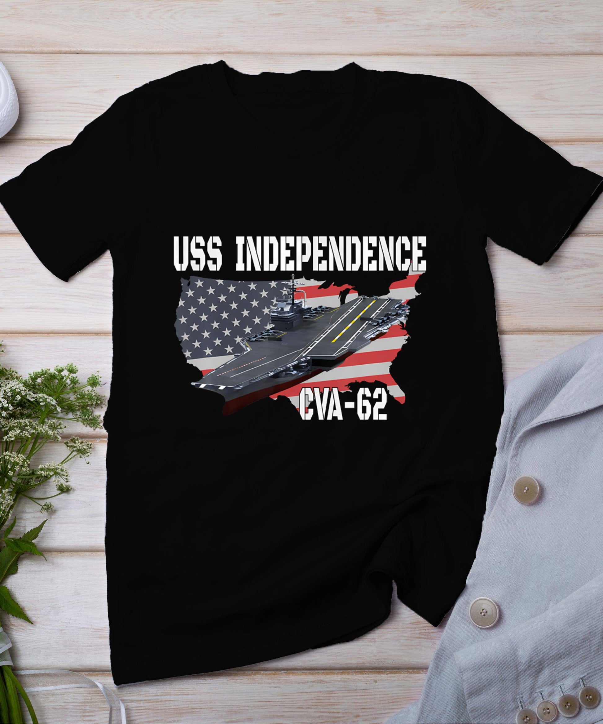 Uss Independence Cva-62 Aircraft Carrier Veterans Day T-Shirt