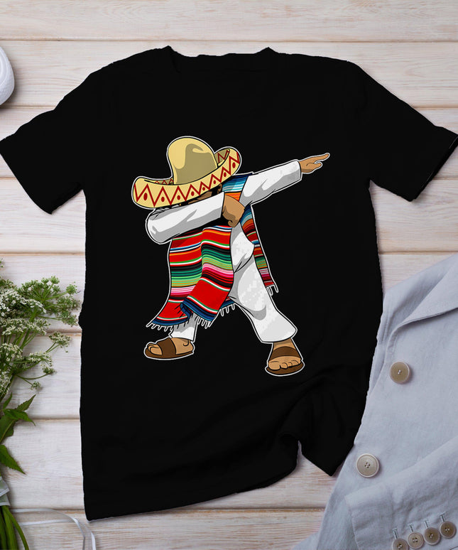 Mexican Sombrero Poncho Dabbing T-Shirt