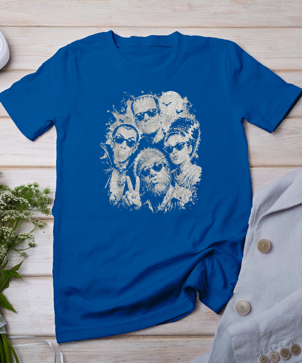 Vintage 90s Halloween Frankenstein Monsters Selfie Lovers T-Shirt