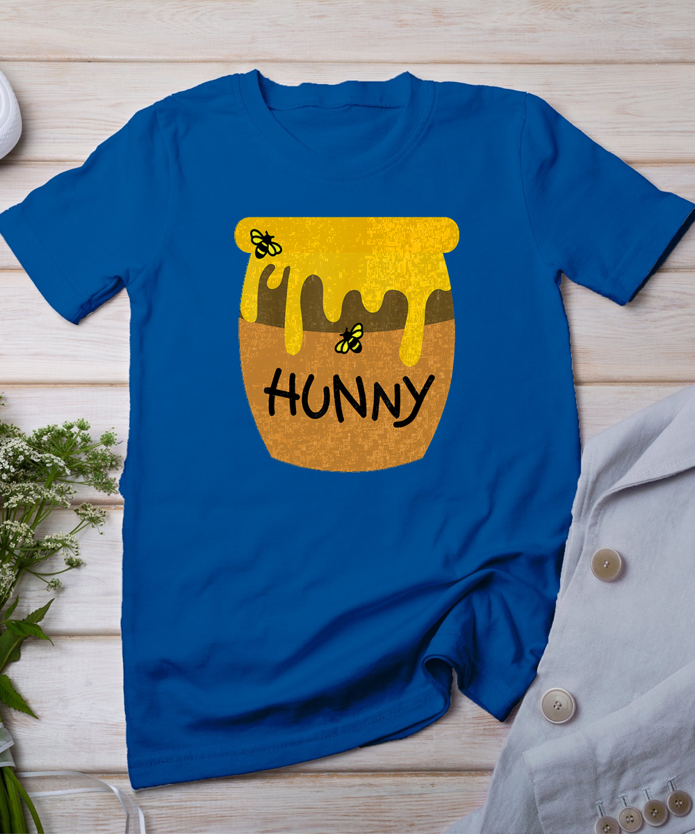 Cute Hunny Pot Halloween Funny Cartoon Honey Jar Look T-Shirt