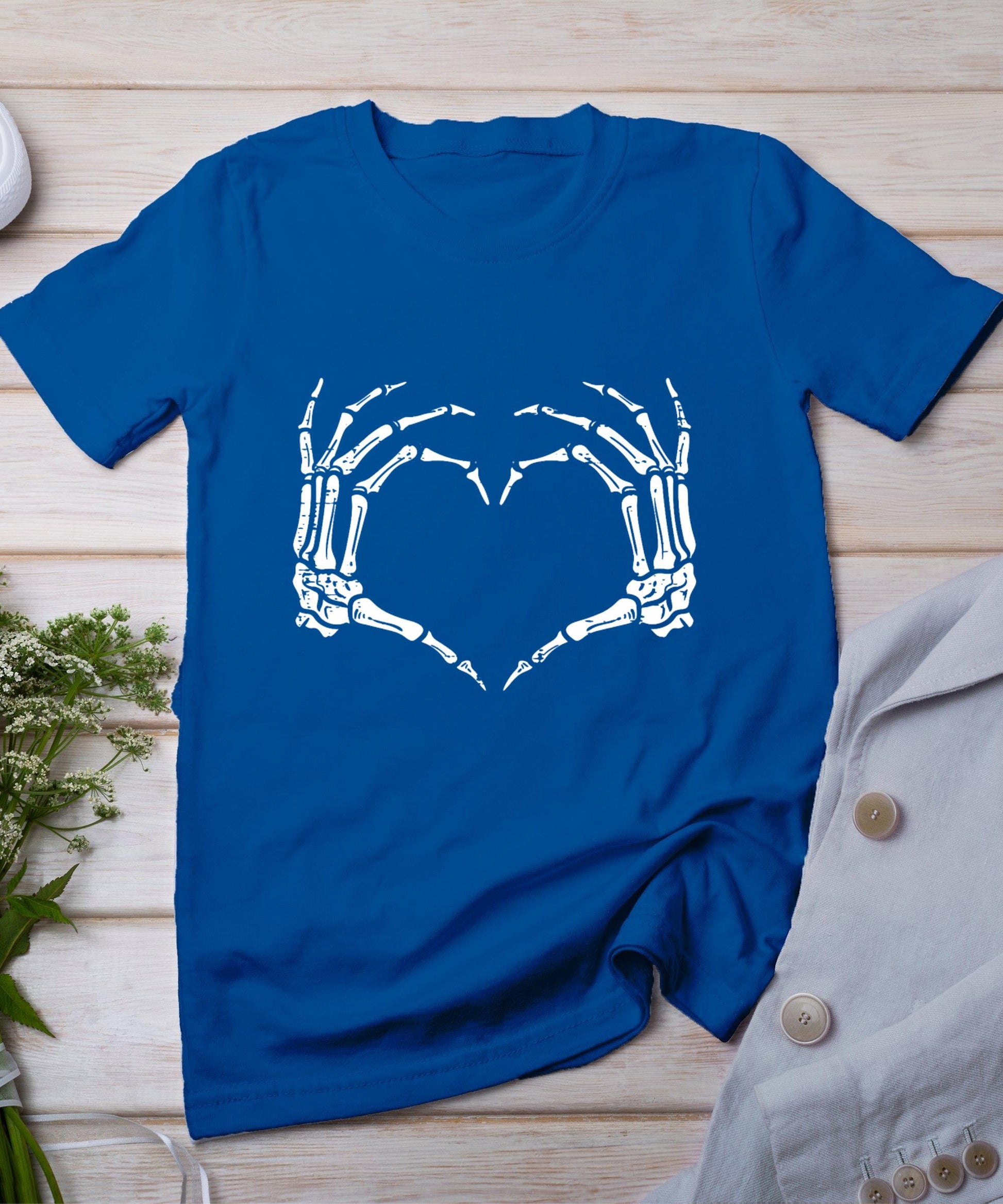 Skeleton Hands Heart Sign Retro Halloween Costume Women Girl T-Shirt