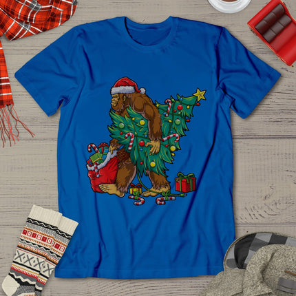 Bigfoot Christmas Tree Lights Xmas Boys Men Sasquatch Lovers T-Shirt