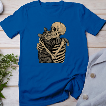 Skeleton Hugging Cat Halloween Cat Lover Cat Mom Dad T-Shirt