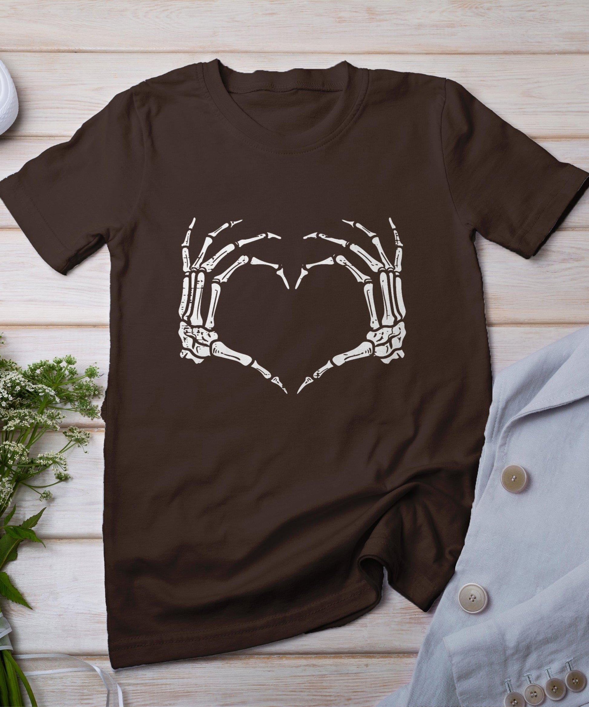 Skeleton Hands Heart Sign Retro Halloween Costume Women Girl T-Shirt