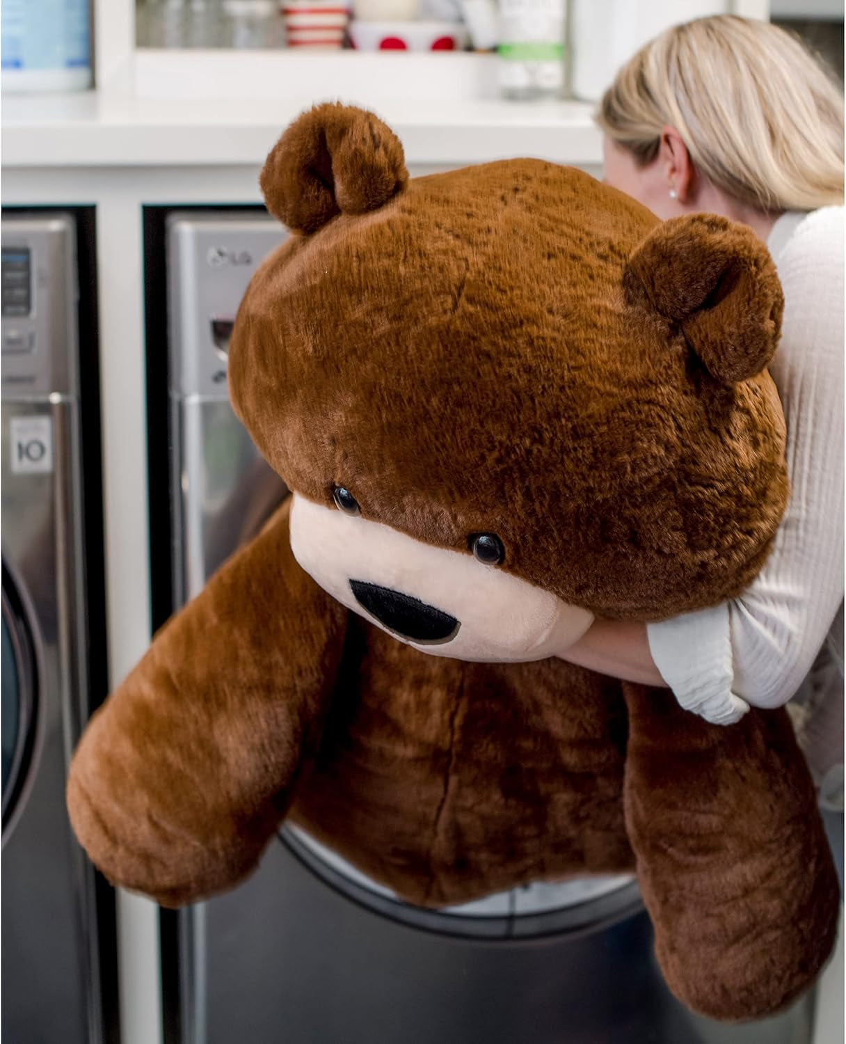 ®| Sqoosh2Poof™| Jumbo Plush Character Compressed inside Small Box | 54