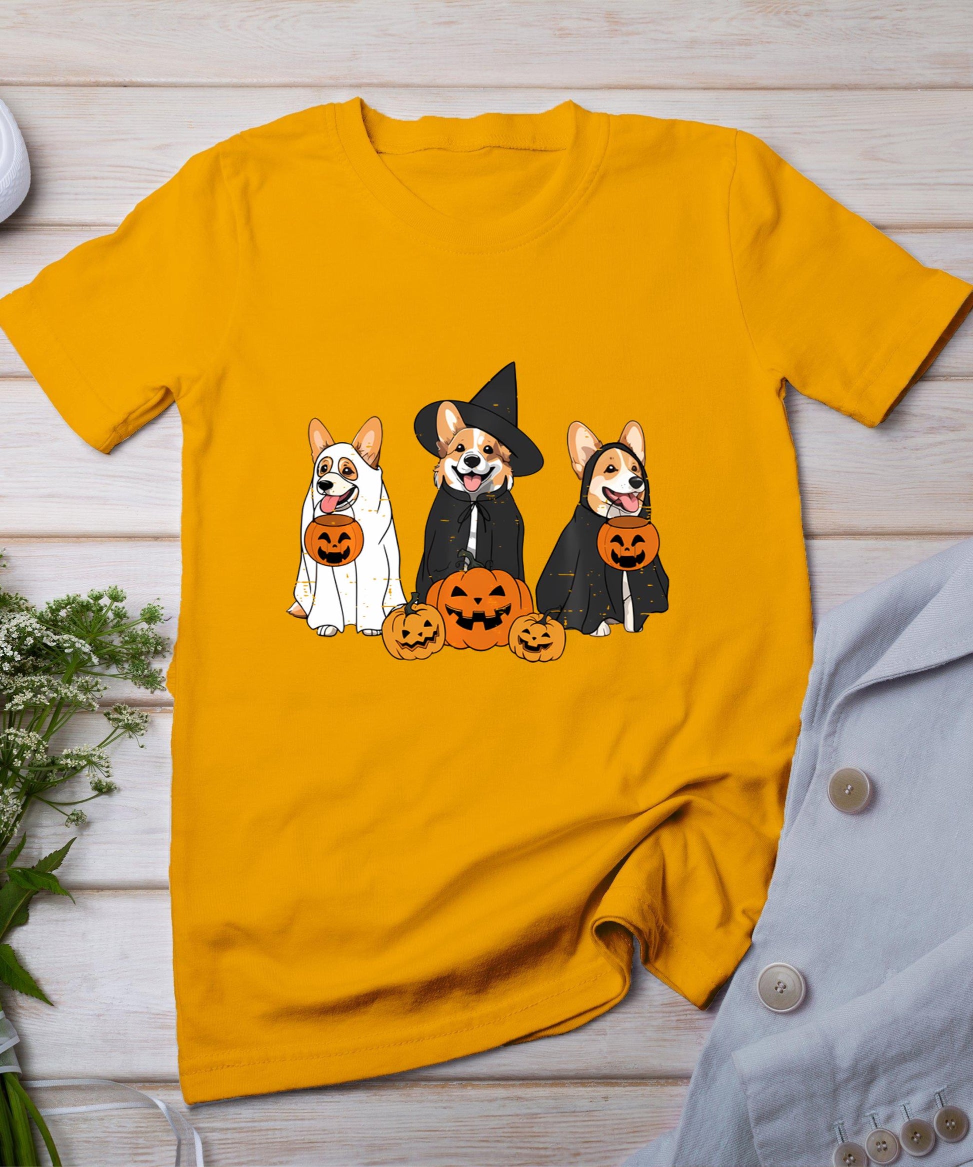 Retro Funny Ghost And Witch Corgi Dog Pumpkin Halloween Cute T-Shirt