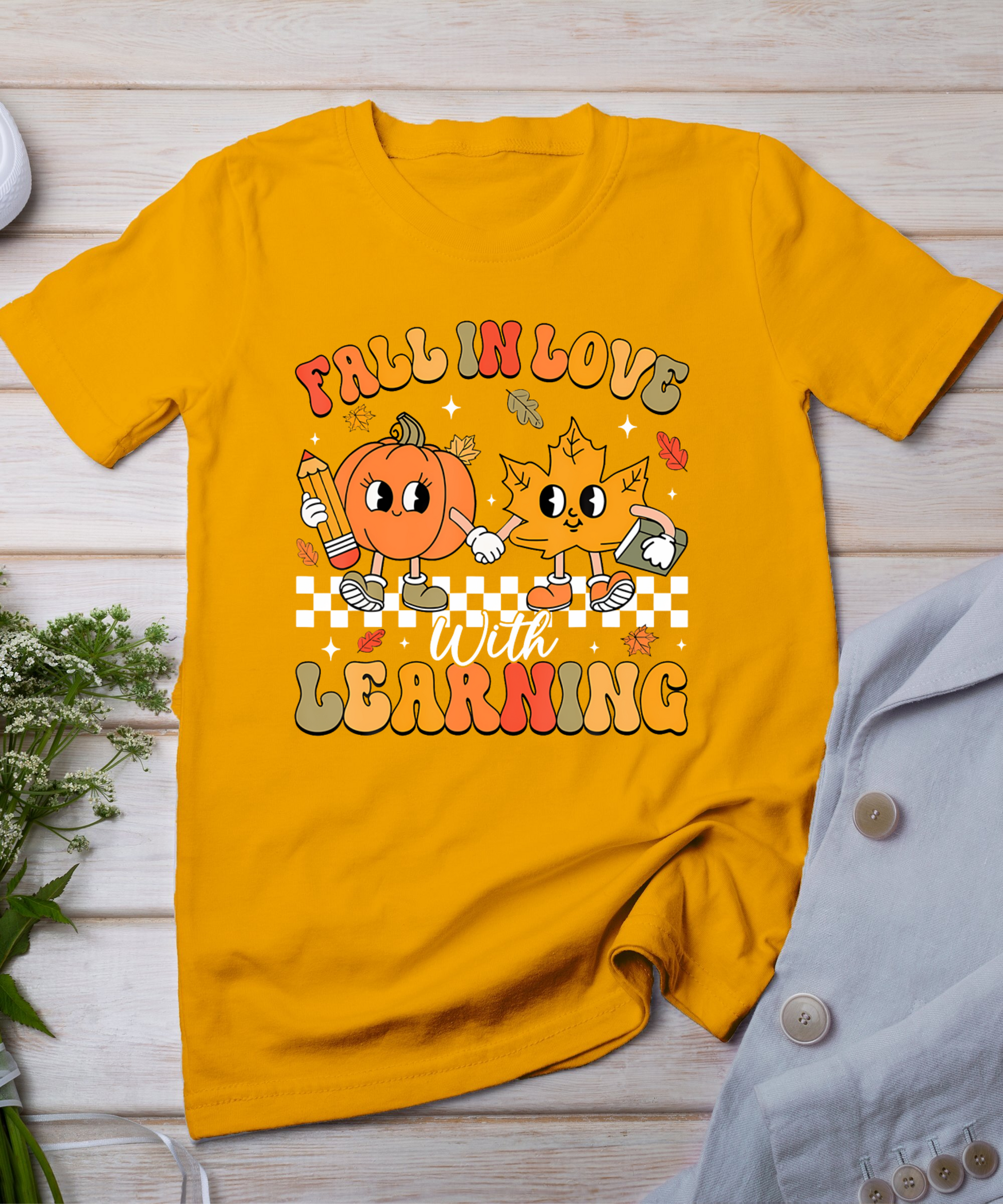 Retro Fall In Love With Learning Autumn Pumpkin Teacher T-Shirt