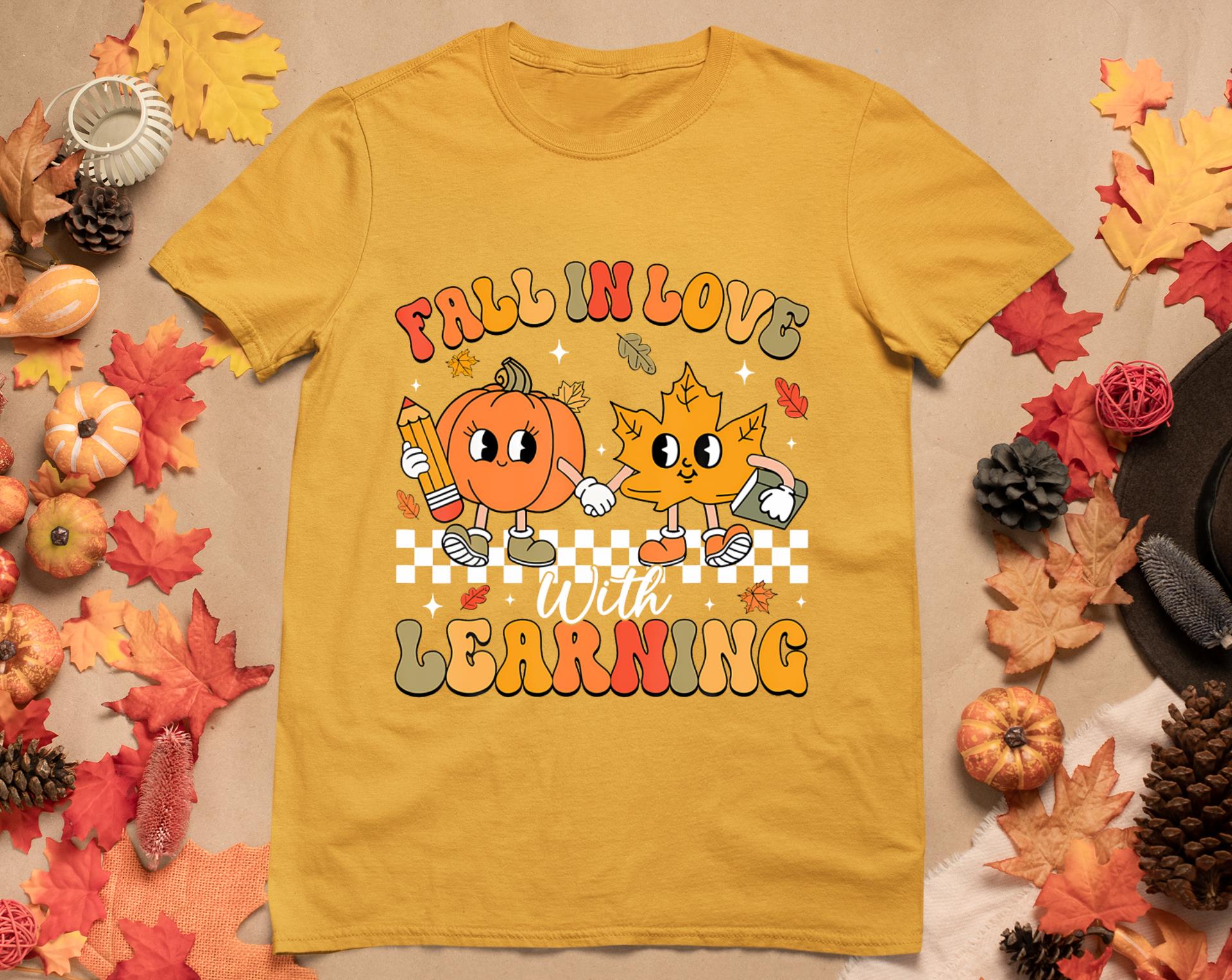 Retro Fall In Love With Learning Autumn Pumpkin Teacher T-Shirt