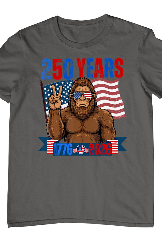 250 Anniversary Usa Patriotic Bigfoot 250th 4th Of July T-Shirt