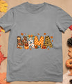 Mama Thanksgiving Mom Fall Pumpkins Season Retro T-Shirt