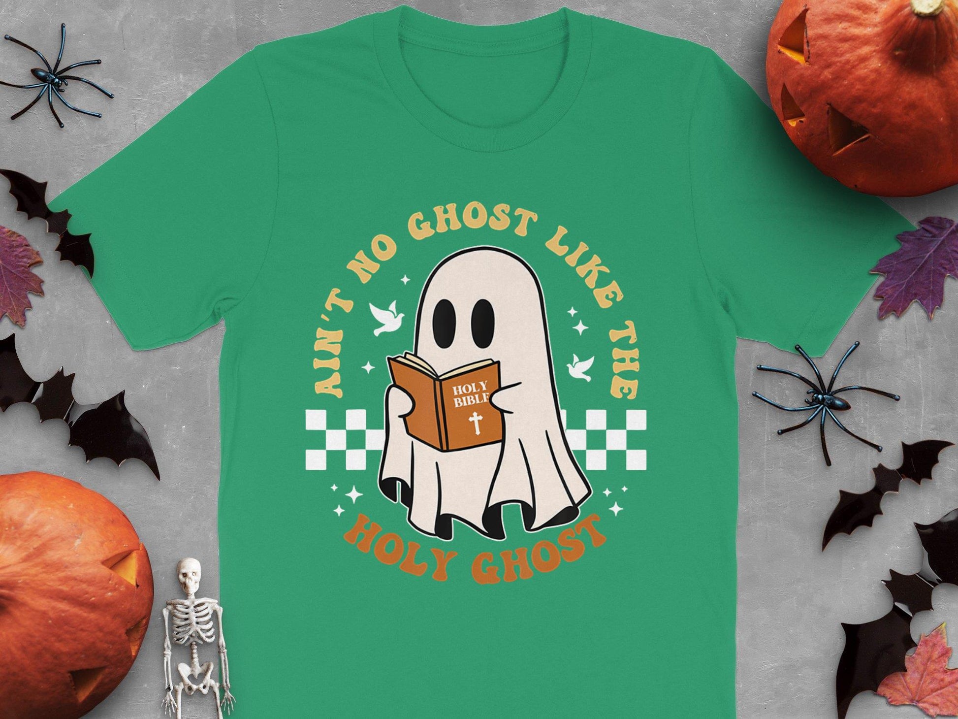 Ain't No Ghost Like The Holy Ghost Funny Christian Halloween T-Shirt