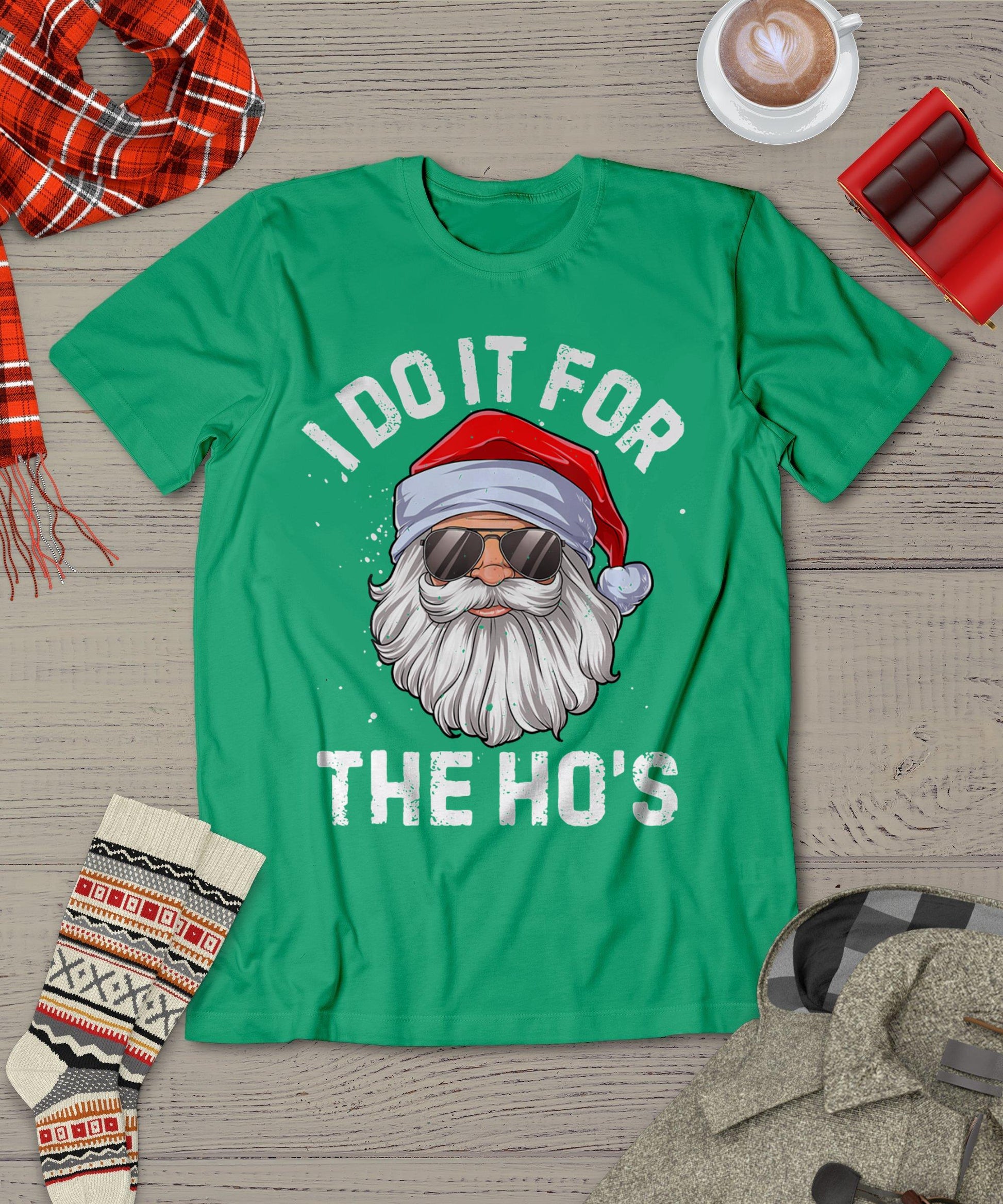 I Do It For The Ho's Funny Inappropriate Christmas Men Santa T-Shirt