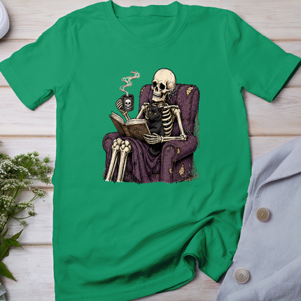 Skeleton Reading with Black Cat Funny Halloween Gothic T-Shirt