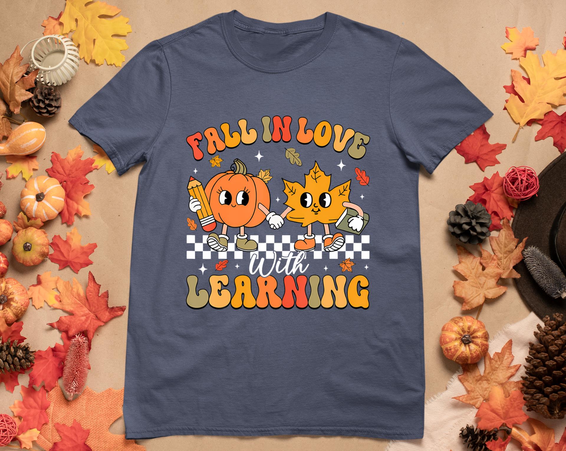 Retro Fall In Love With Learning Autumn Pumpkin Teacher T-Shirt